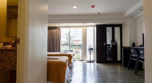 5880 Enriquez Residences image 11