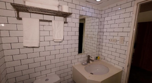 5880 Enriquez Residences image 27