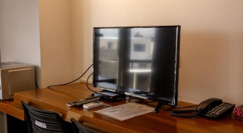 5880 Enriquez Residences image 35