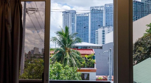 5880 Enriquez Residences image 9